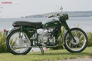 Road Test: Velocette LE/Valiant Special
