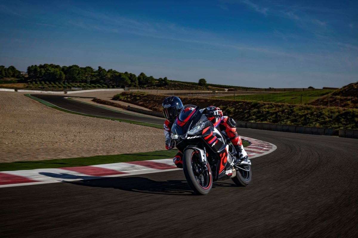 Aprilia and Moto Guzzi invite bikers to test their 2024 ranges