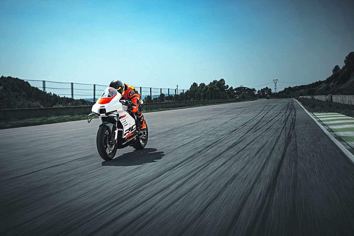 KTM: Limited-Edition RC 8C