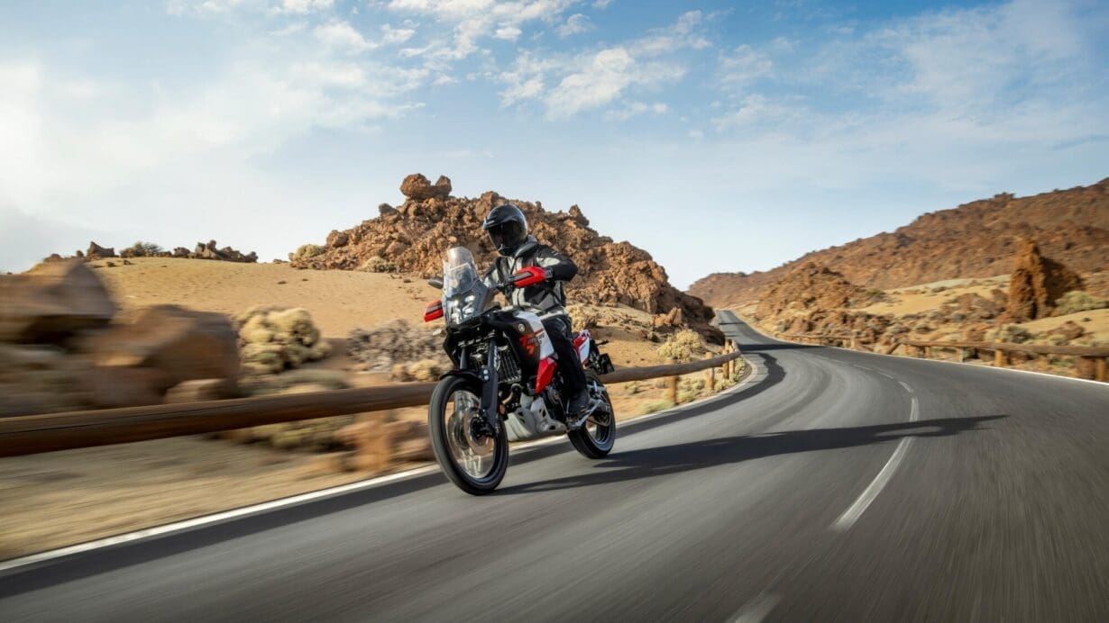 YAMAHA: 2026 Ténéré World Raid
