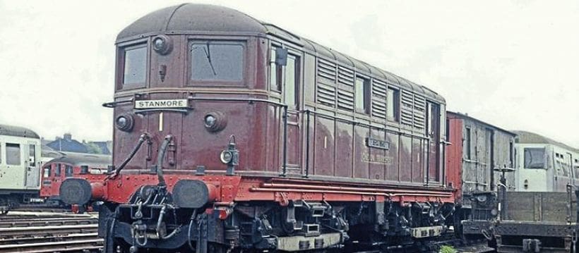 Top marks for veteran electric loco’s nameplate as debate continues