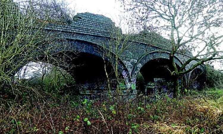 Lincolnshire residents rally to save heritage railway bridge