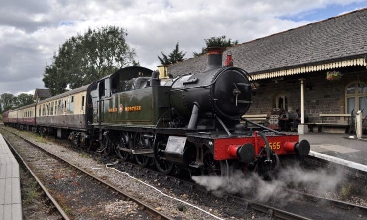 SVR cranks up the guest list for its Spring Steam Gala