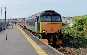 LOCO-HAULED FROM NEWQUAY: GWR Class 57