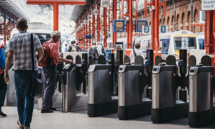 London Marylebone railway station closed due to tunnel ‘defect’
