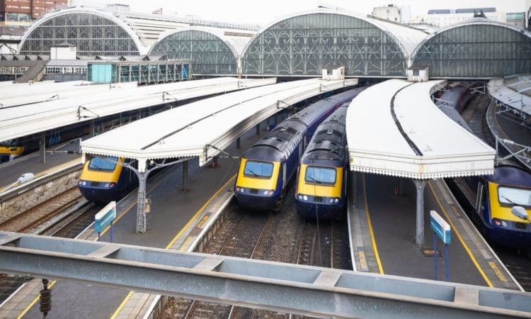 Paddington trains resume after rail chaos ruins mourners’ journeys