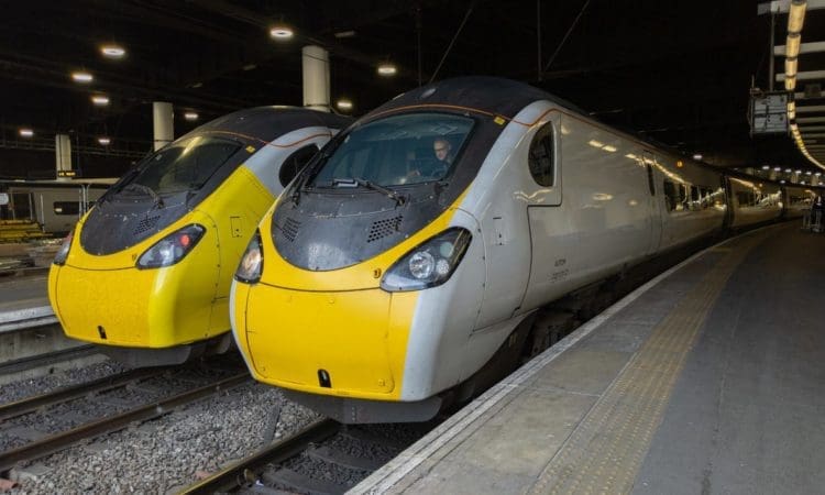 Government accused of ‘rewarding failure’ after renewing Avanti trains contract