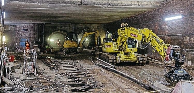 Glasgow Subway reopening delayed