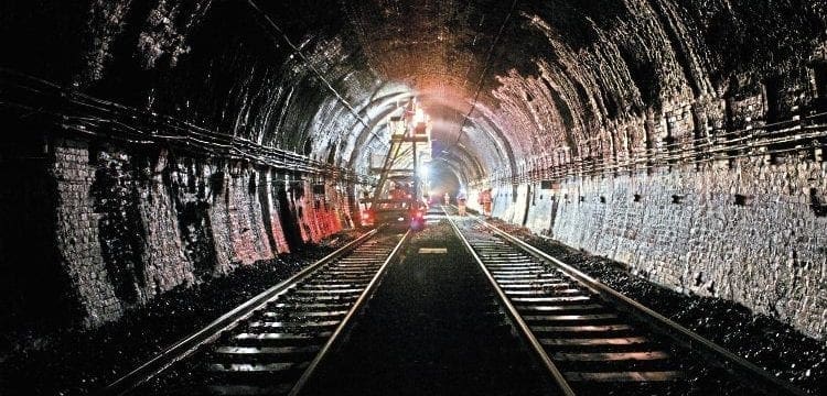 Six-week closure of the Severn Tunnel underway for GWML electrification