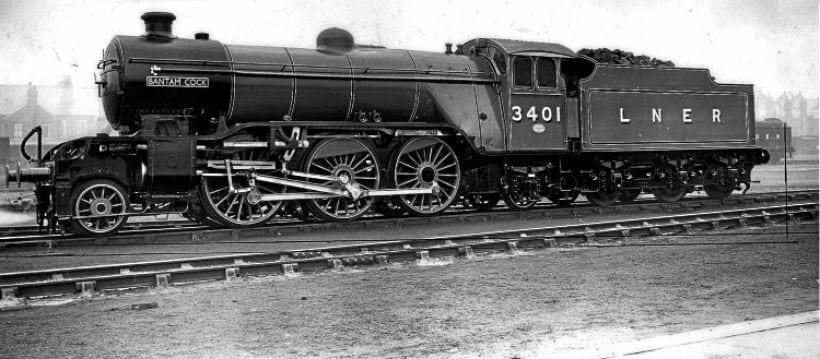 After the ‘P2’ it’s Bantam Cock and a Gresley‘V3’