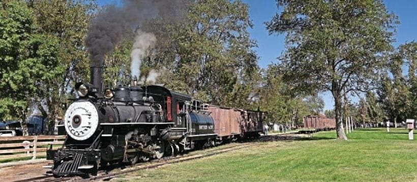 Southern Pacific narrow gauge steams again