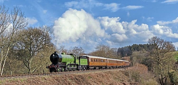 ‘7F’ in for ‘B1’ at Severn Valley gala as snow fails to stop play