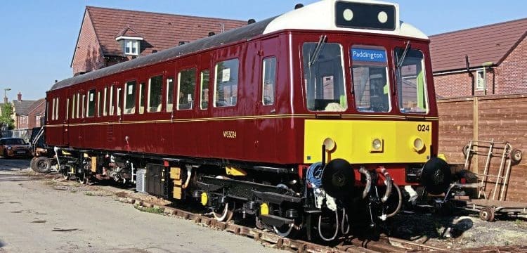 Chinnor ‘Bubblecar’ revealed in BR maroon