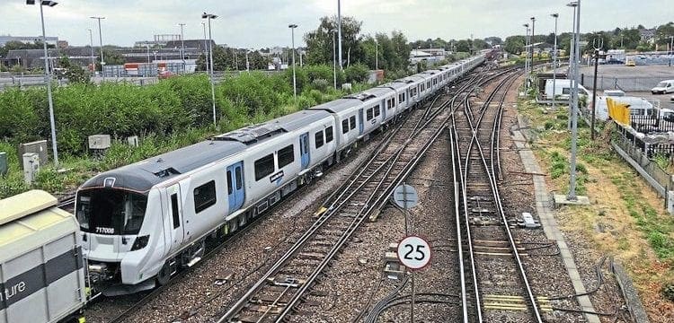 First Class 717s delivered to Ferme Park