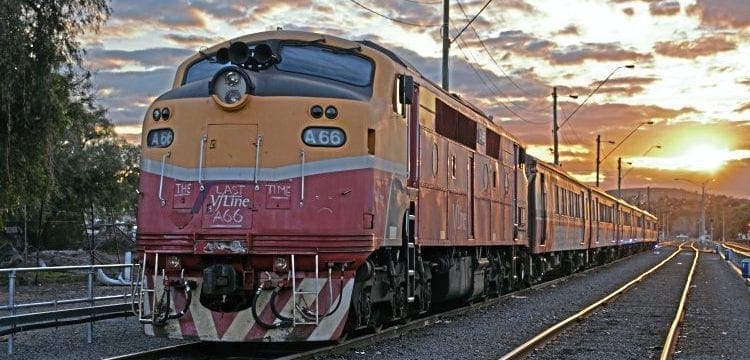 Last ‘Streamliner’ bows out