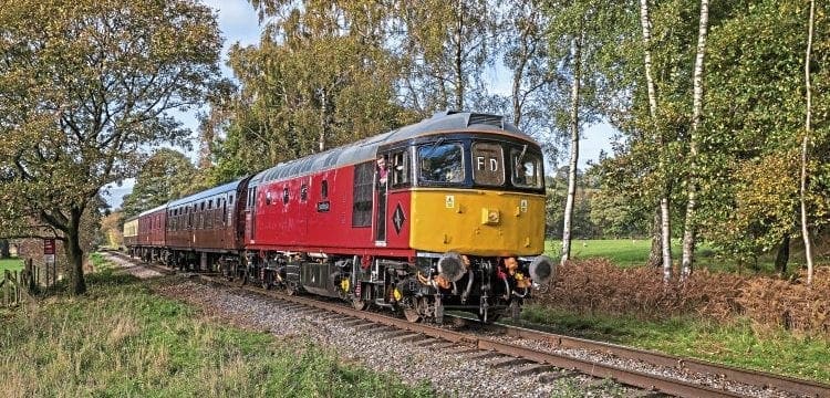 Red ‘Crompton’ takes starring role at Churnet Valley anniversary gala