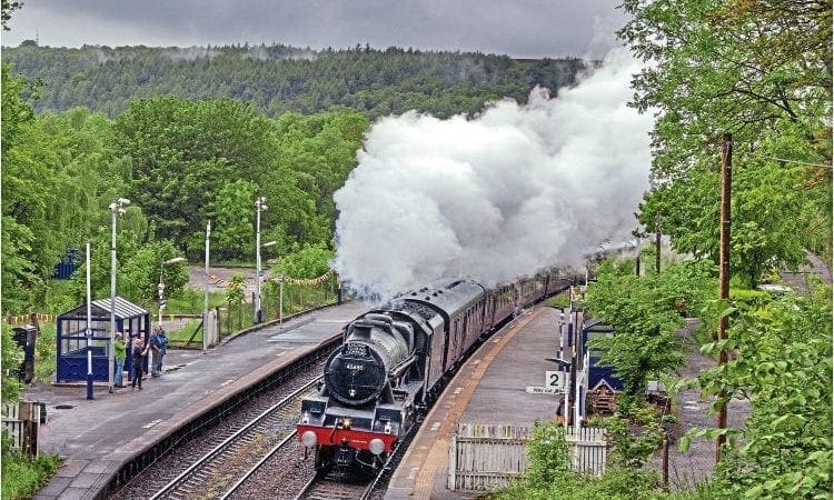 West Coast launches regular Stratford steam