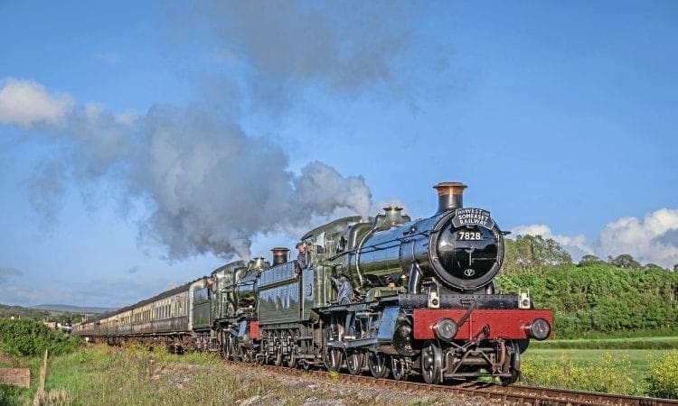 Double-headed ‘Manors’ help WSR mark 40 years of steaming to Bishops Lydeard
