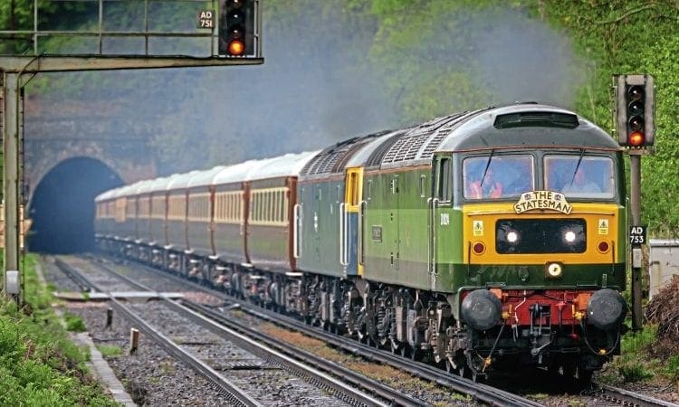 CP6 signalling contracts worth £750m awarded