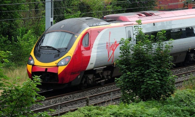 London to Glasgow passengers choose rail over air
