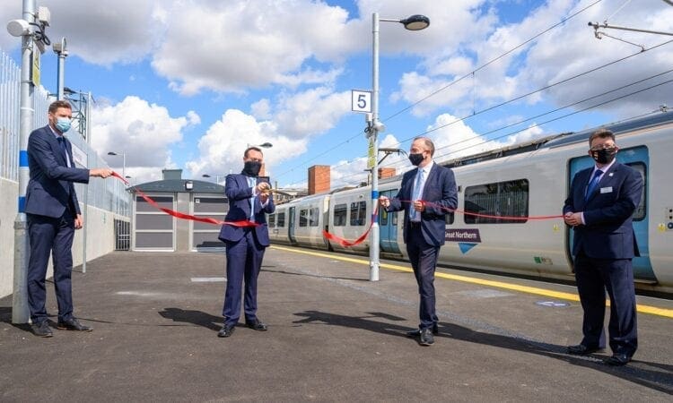 £40m Stevenage station platform opens for services