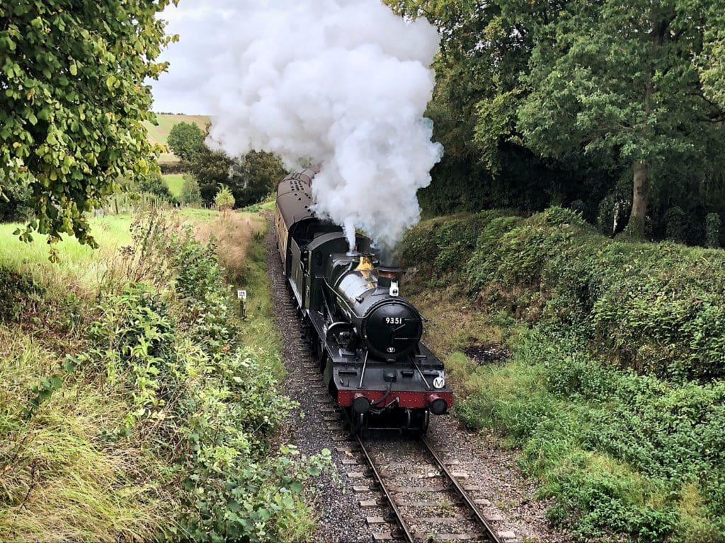 9351 steaming down the tracks.