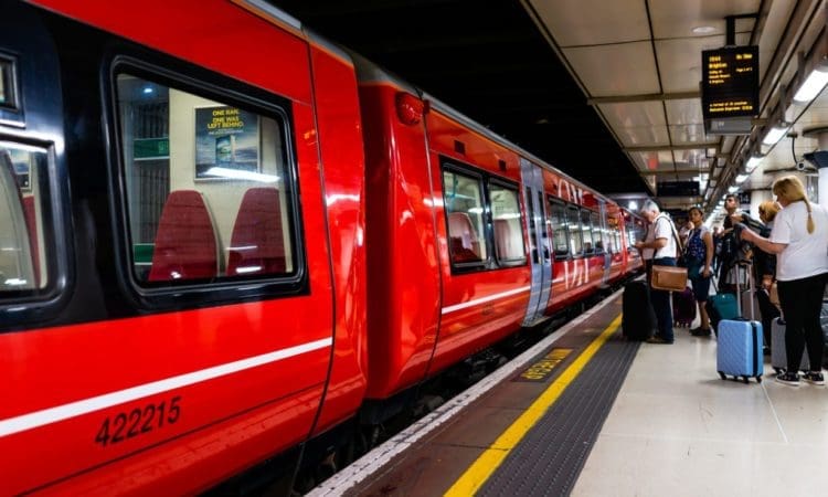 More rail workers to be balloted for strikes