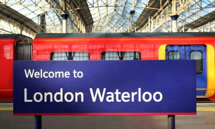 Customers warned to avoid Waterloo station due to ‘major signalling problem’