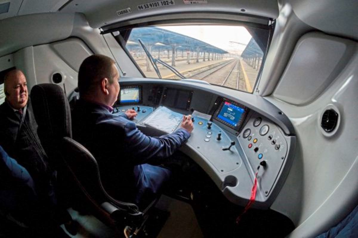 Virtual railways: How simulation helps train the next generation of rail workers