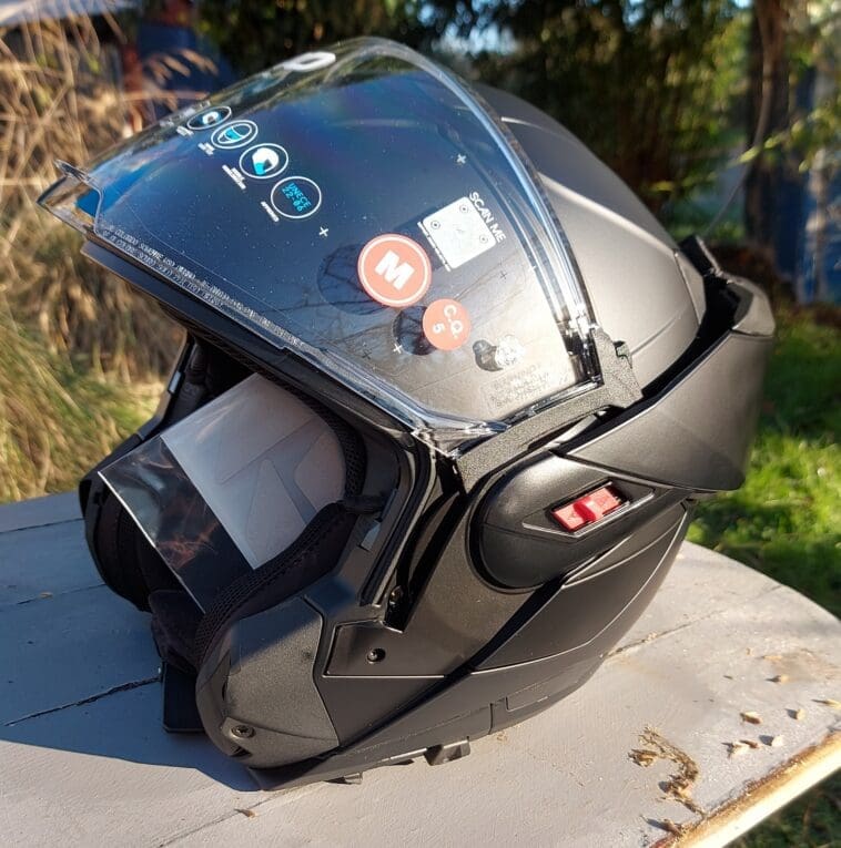 SHARK OXO FLIP-FRONT HELMET