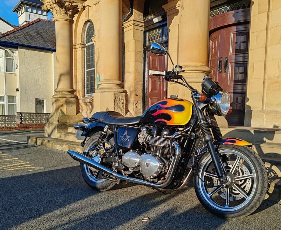 Bonneville Street Custom | Brag Your Bike