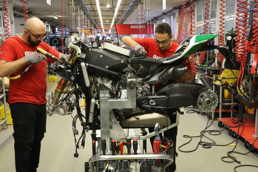 The last Panigale 1299 V-twins coming off the assembly line