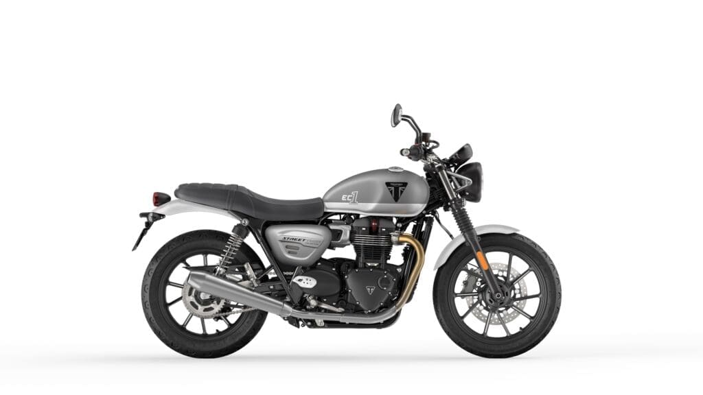 Triumph street deals twin 900 price