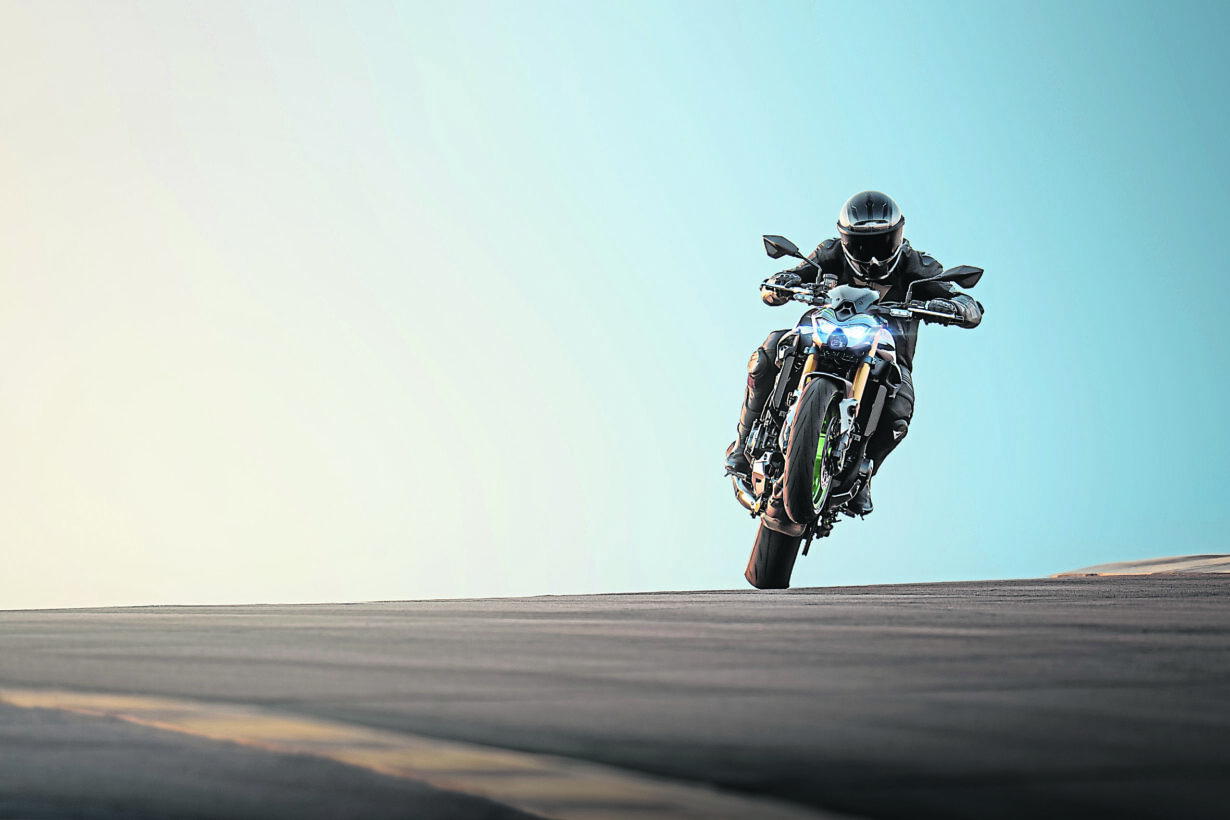 KAWASAKI: 2025 Z900
