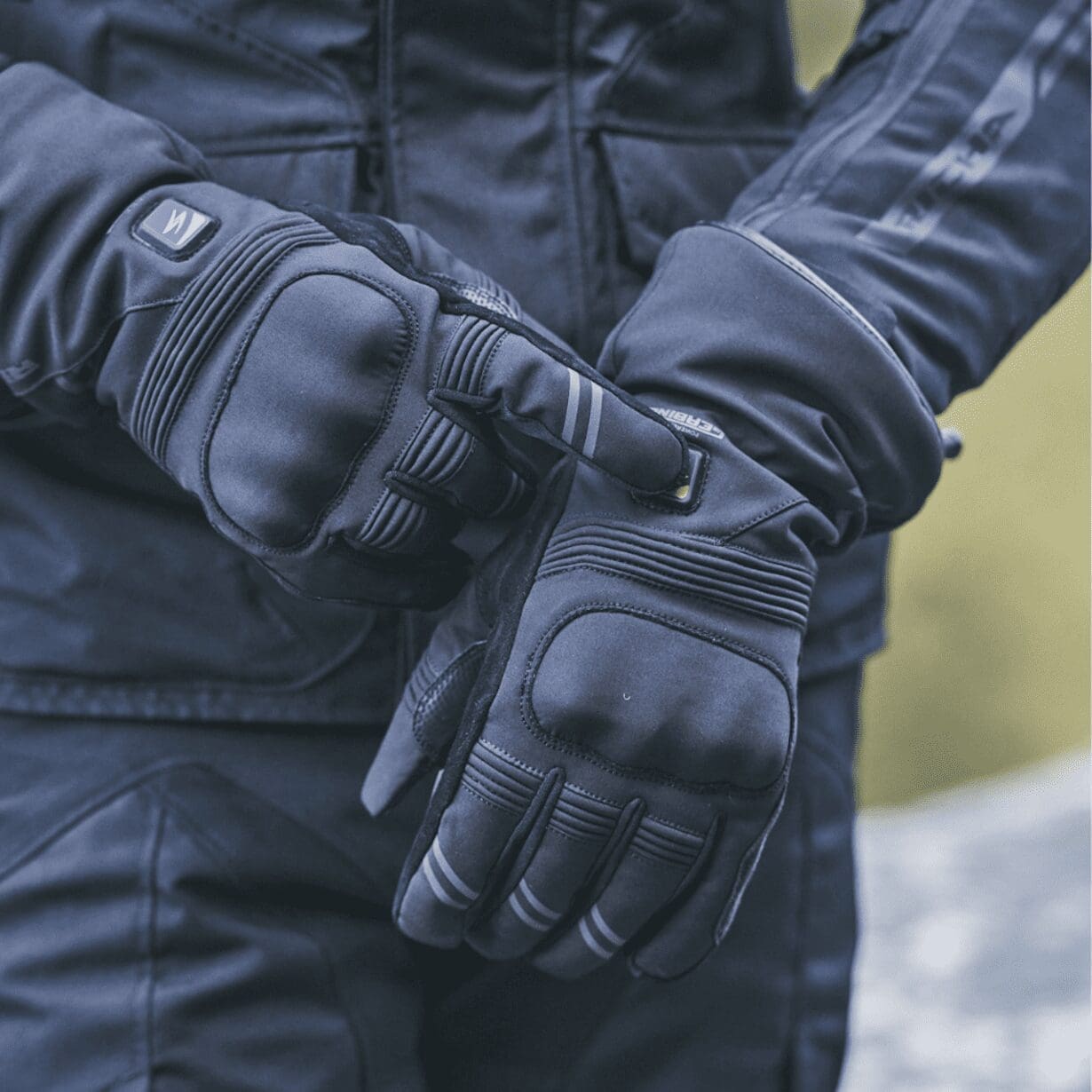 HEATED GLOVES: Richa Inferno V12