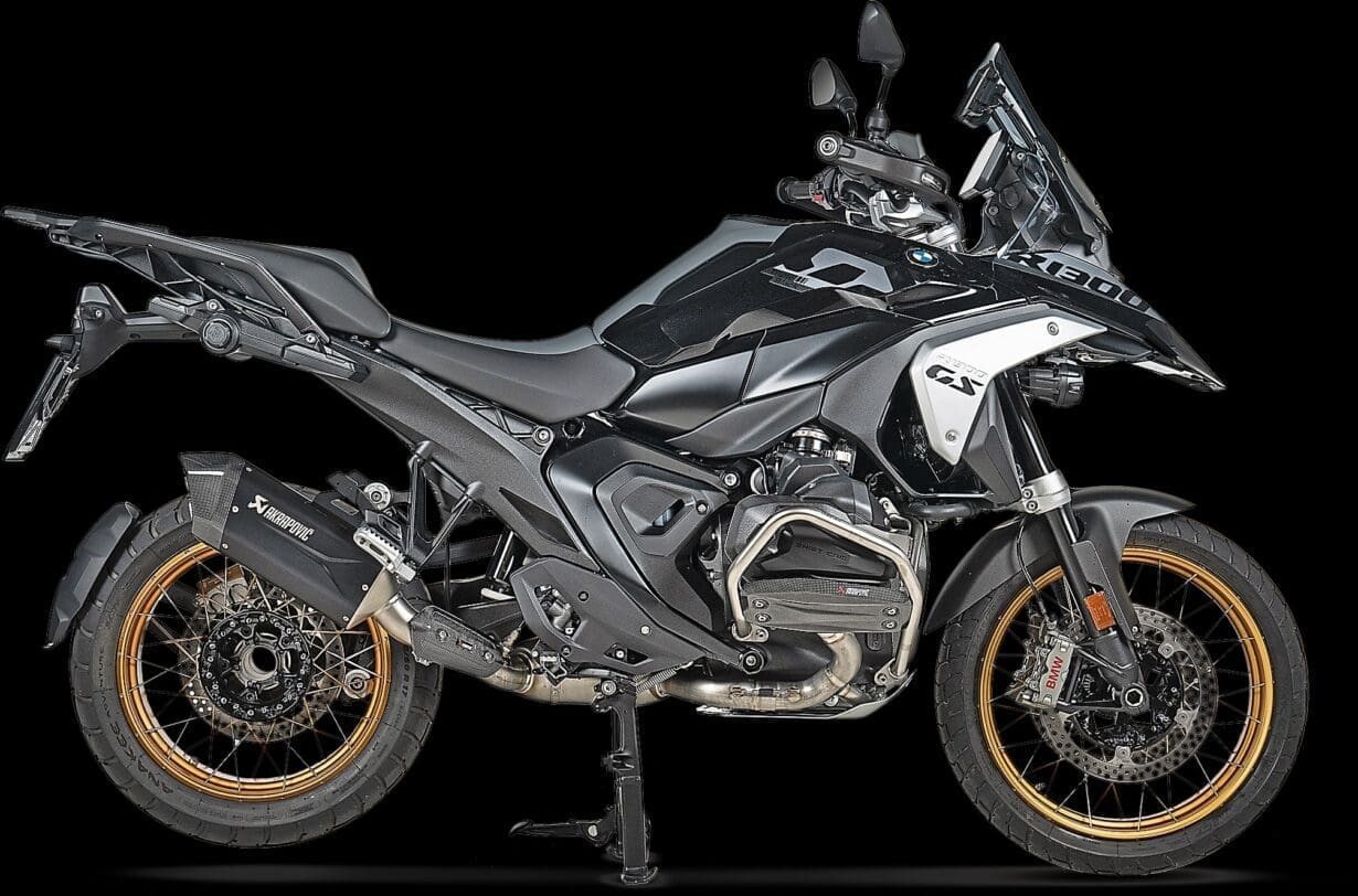 Akrapovic titanium crash bars (1)_NC