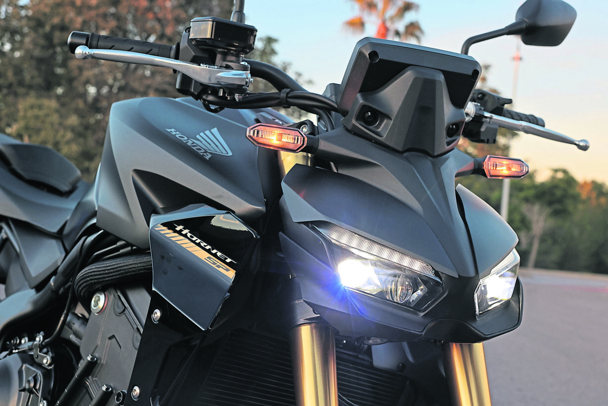 Honda Hornet SP (11)_NC