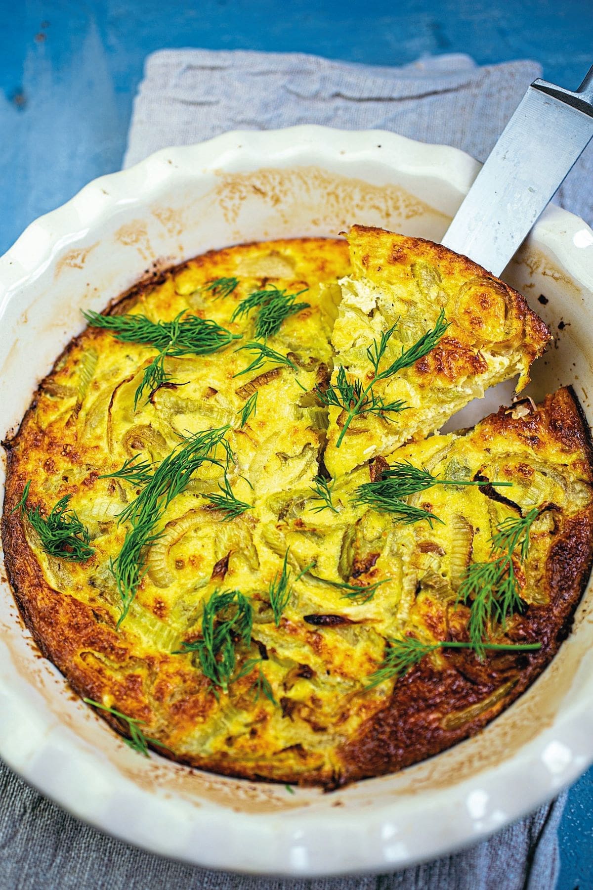 Fennel & cheddar crustless quiche