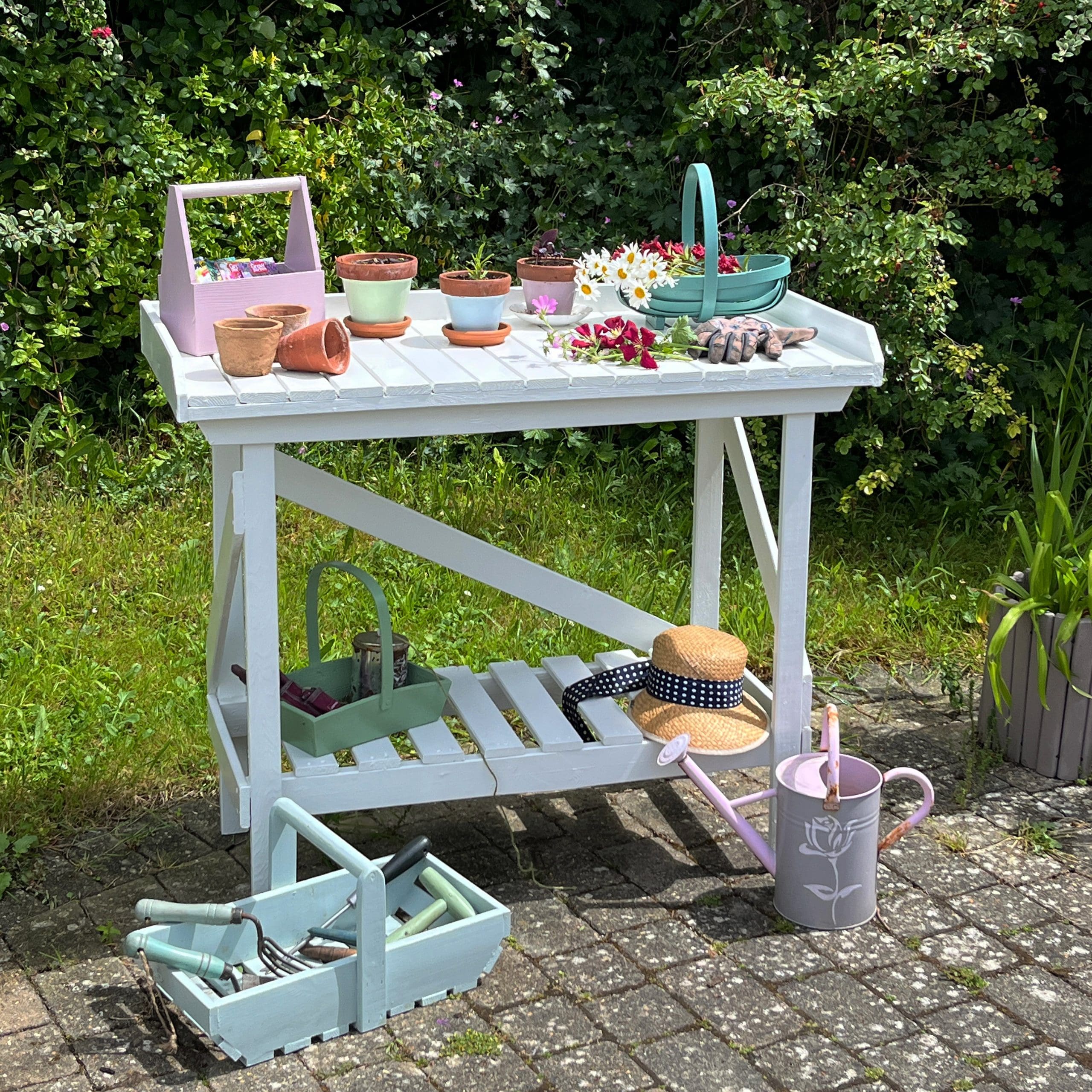 Exclusive giveaways in the April issue of Kitchen Garden