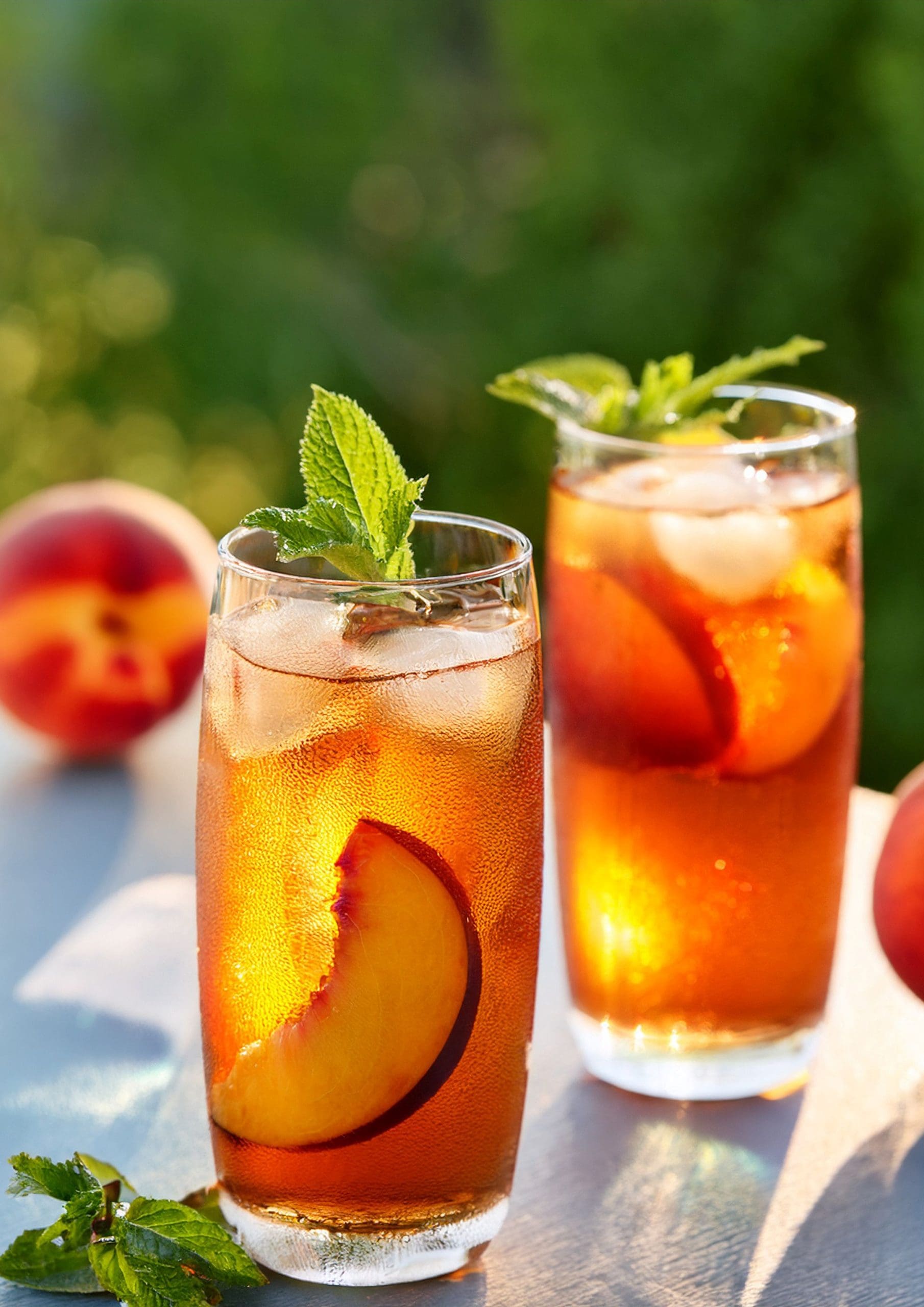 Homemade iced tea with nectarine & mint