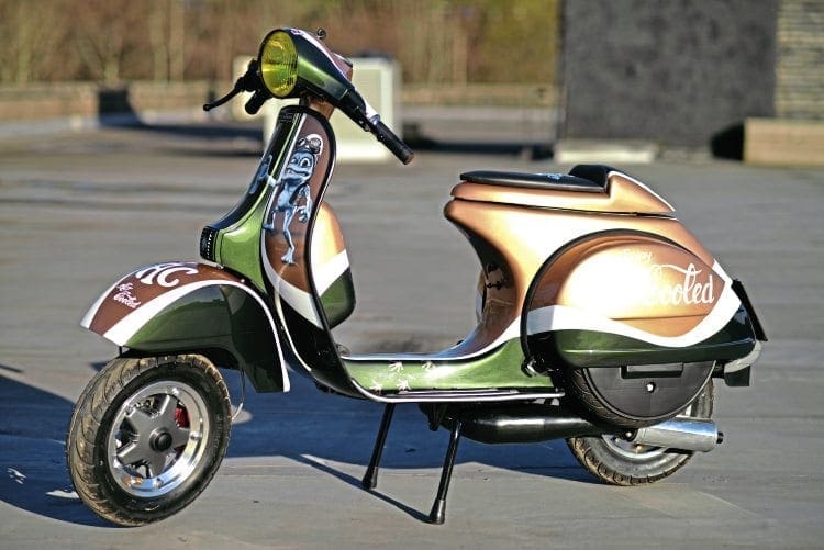 This Chinese Scooter Is A Hilarious Copycat Version Of Vespa ZX 125