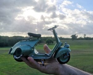 Model Scooter
