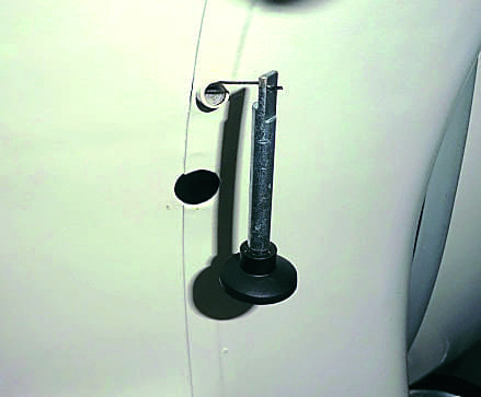 3: Feed the ‘Z’ sectioned end of the inner cable through the tube from the inside of the chassis, so it appears at the outside end of the tube. The operating knob can now be positioned, and the choke cable/wire and shaft of the choke knob can be drawn into the monocoque via that tube. A little lubrication in the form of a light grease, possibly Vaseline, is often utilised to both prevent any rusting in the future and to smooth the operation of the choke.