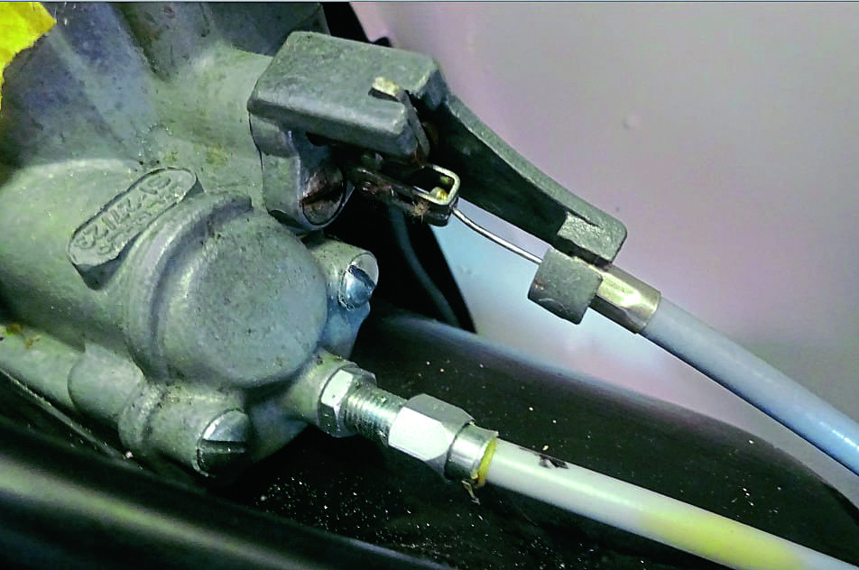 7: This is how everything should look at the carb end. Check to see that everything operates correctly, and that the choke plunger lifts and returns as required. Job done