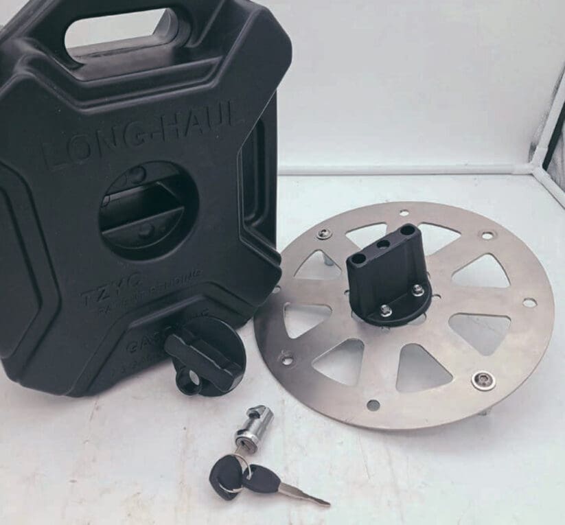 Fuel can carrier for inside legshield
