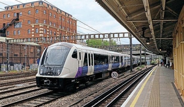 ‘Unrealistic’ Crossrail bosses to blame for delays