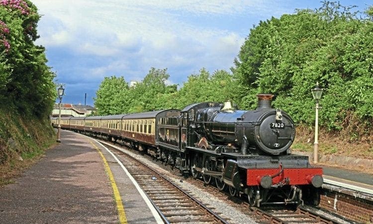 Dinmore Manor makes it a Western 4-6-0 pair for Battlefield Line’s October gala