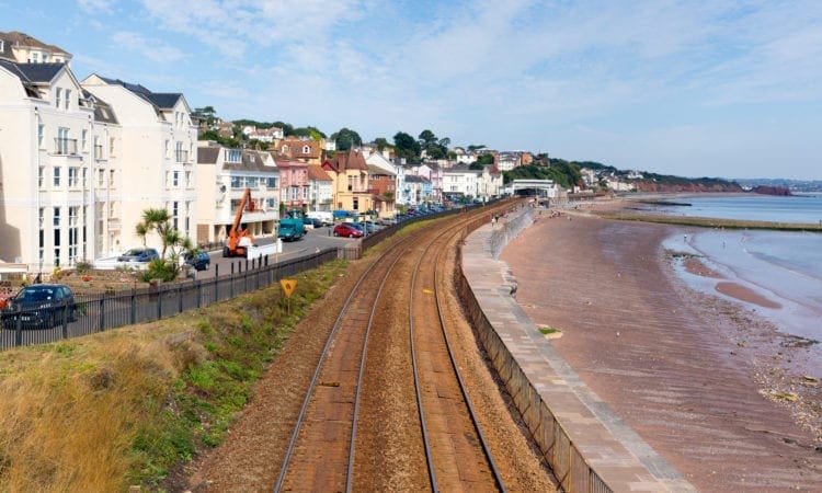 UN report claims hundreds of miles of coastal railways are at risk of flooding by 2100