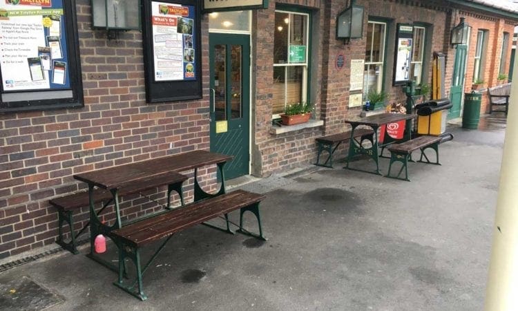 Talyllyn Railway café and shop to remain open