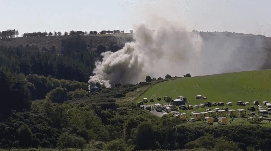 Three killed after train derails near Stonehaven